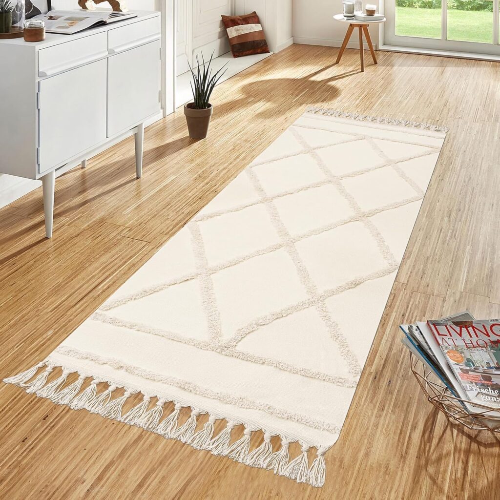 Rug Runner Hallway, Boho Beige Tufted Cotton Rug with Woven Tassels, Washable Rug for Bathroom Kitchen Living Room Bedroom Hallway Dining Room (Beige, 60 x 130 cm)