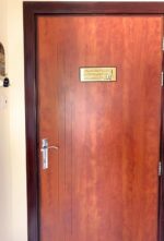 Golden Ayatul Kursi (آیة الکرسی) Wall/Door Sticker/Decor, 28×11Cms (11×4.3 inches), Adhesive Islamic Stylish Dua,Muslim Arabic wall Room Shop Prayer Decoration - Image 3