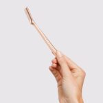 Tweezerman Rose Gold Facial Razor - Image 7