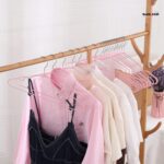 Red Dot Gift® 30-Pack Metal Hanger Shirt Hangers Wire Hanger 40cm Strong Anti-Slip Hangers Space Saving Rubber Coated Hangers Heavy Duty Hangers (30, Baby Pink) - Image 6