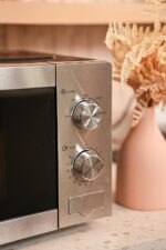 Venus Microwave Oven 10 Liters VMO20SS - Image 3