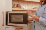 Venus Microwave Oven 10 Liters VMO20SS - Image 6